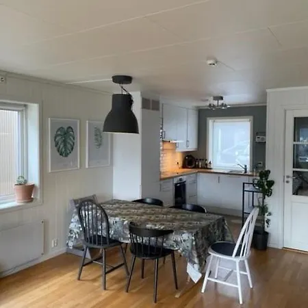 公寓 Cheerful Townhouse, With Outdoor Area